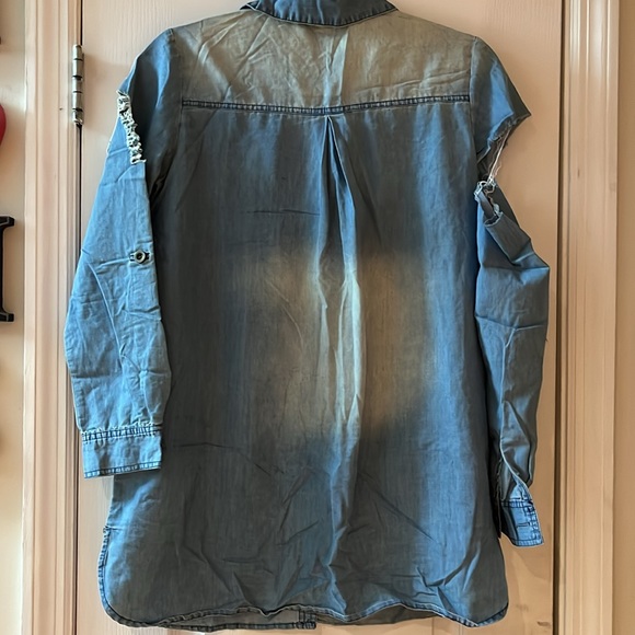 Distressed Denim shirt with multiple appliqué and slits - Picture 7 of 7